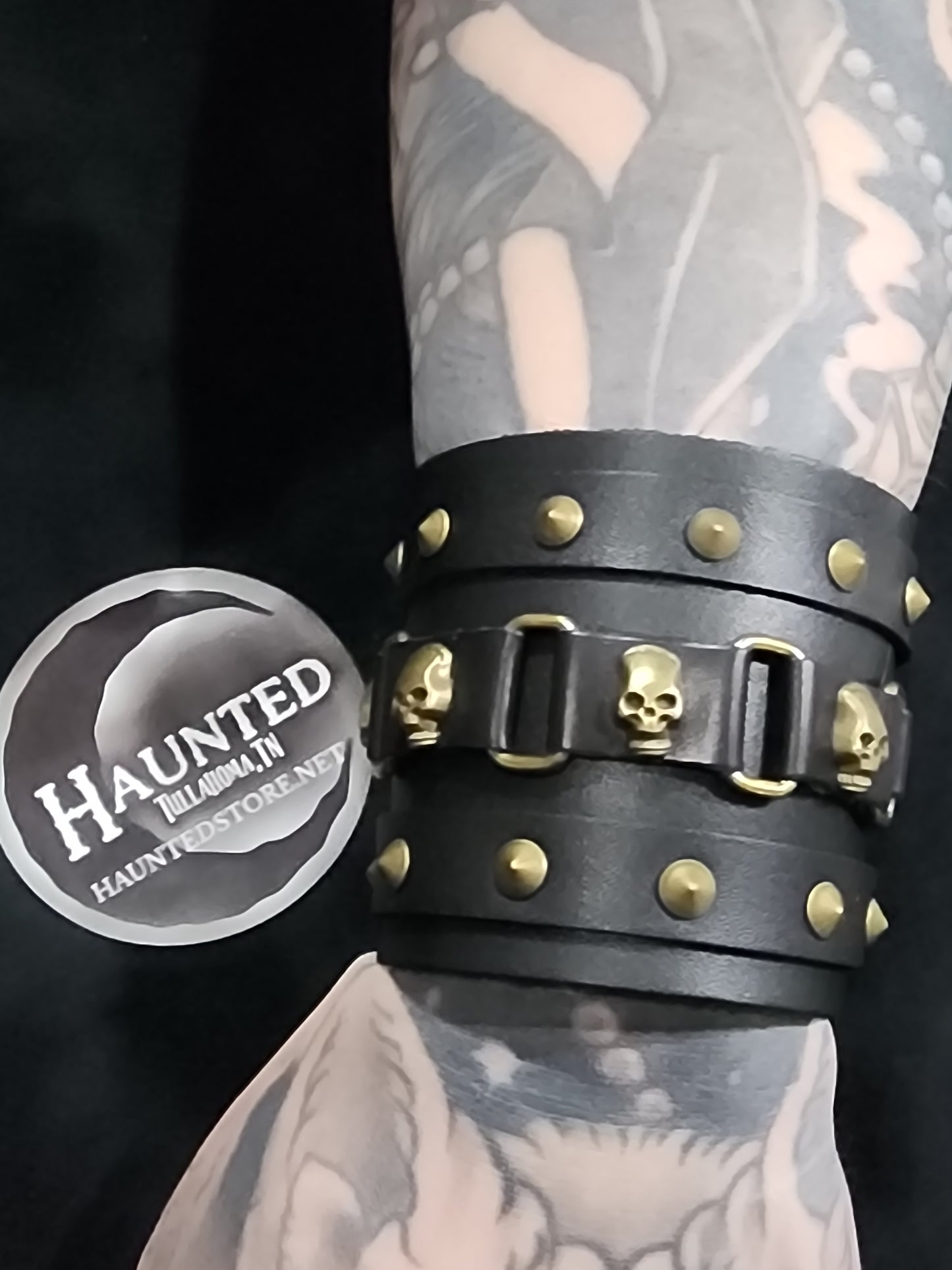 Black Leather Gothic Skull Heavy Bracelet