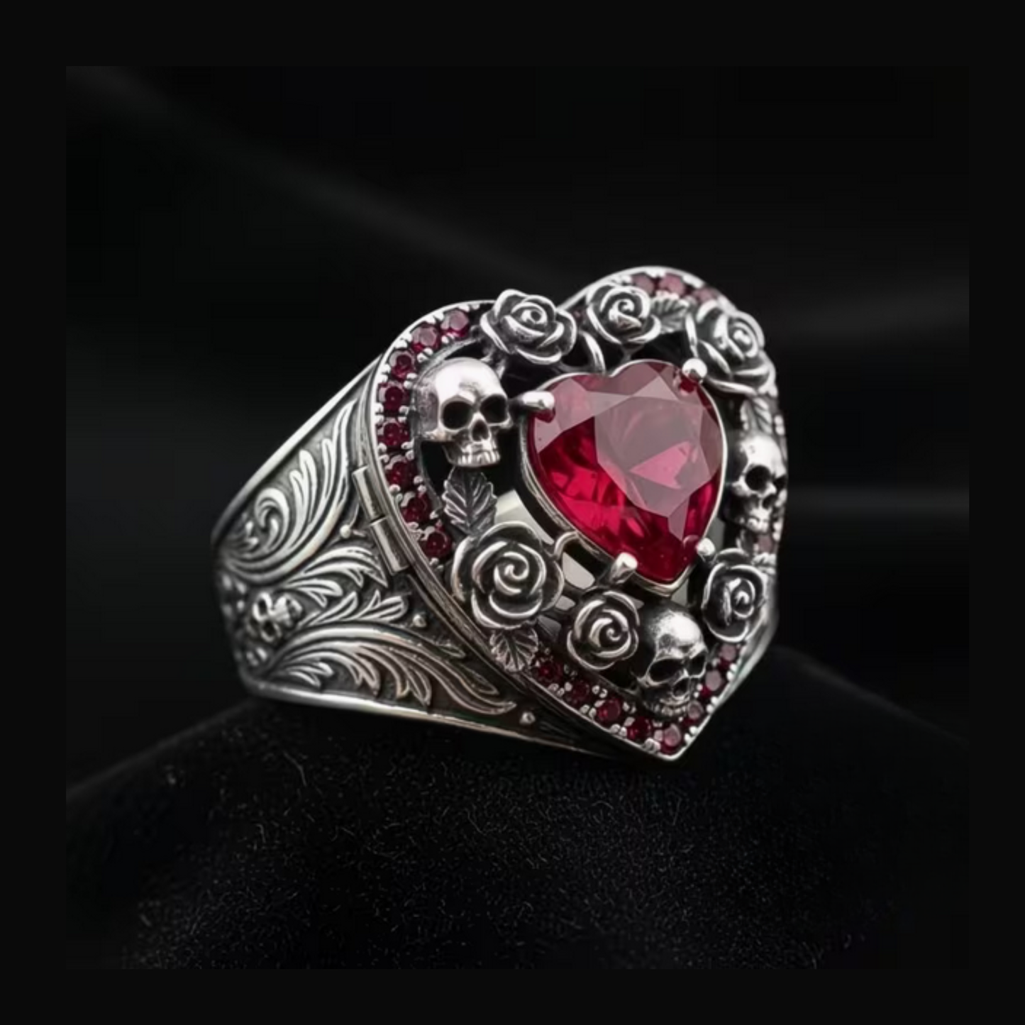 Heart Gothic Skull and Rose Silver Ring