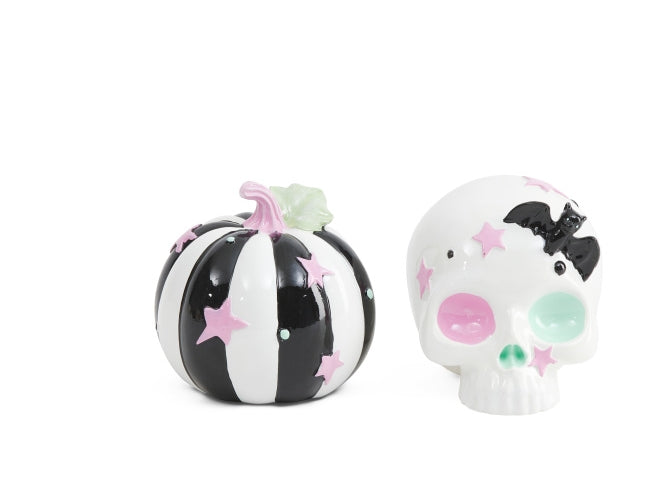 Skull and Pumpkin Decor Creepy Cute Bat