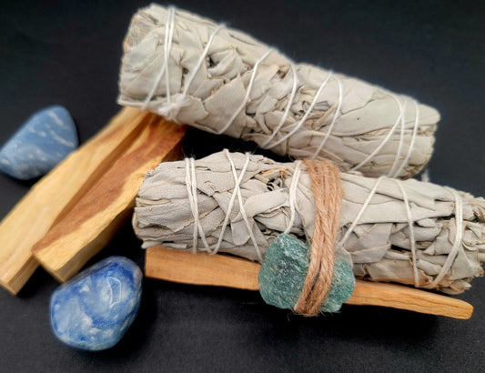 Energy Cleansing Essentials-Green Aventurine Crystals - Gothic & Alternative Gift - Haunted