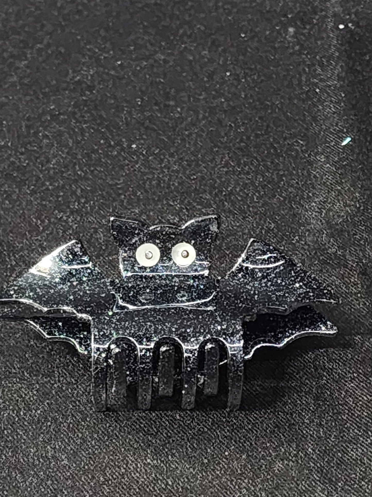 Glow in the Dark Black Bat Skull Hair Claw Clip Whimsigoth Accessories - Gothic & Alternative Gift - Haunted
