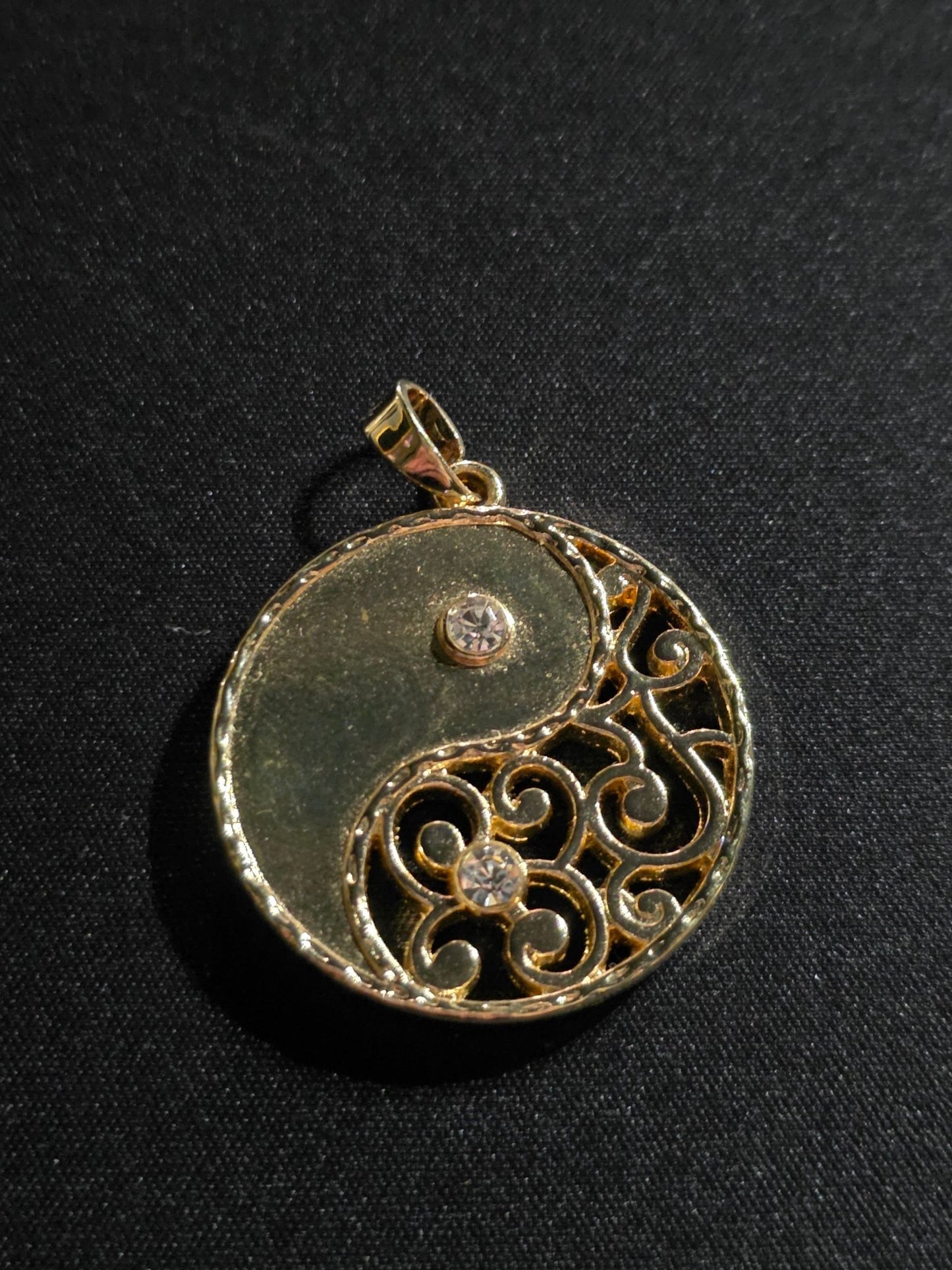 Gold color yin/yang pendant - Gothic & Alternative Gift - Haunted