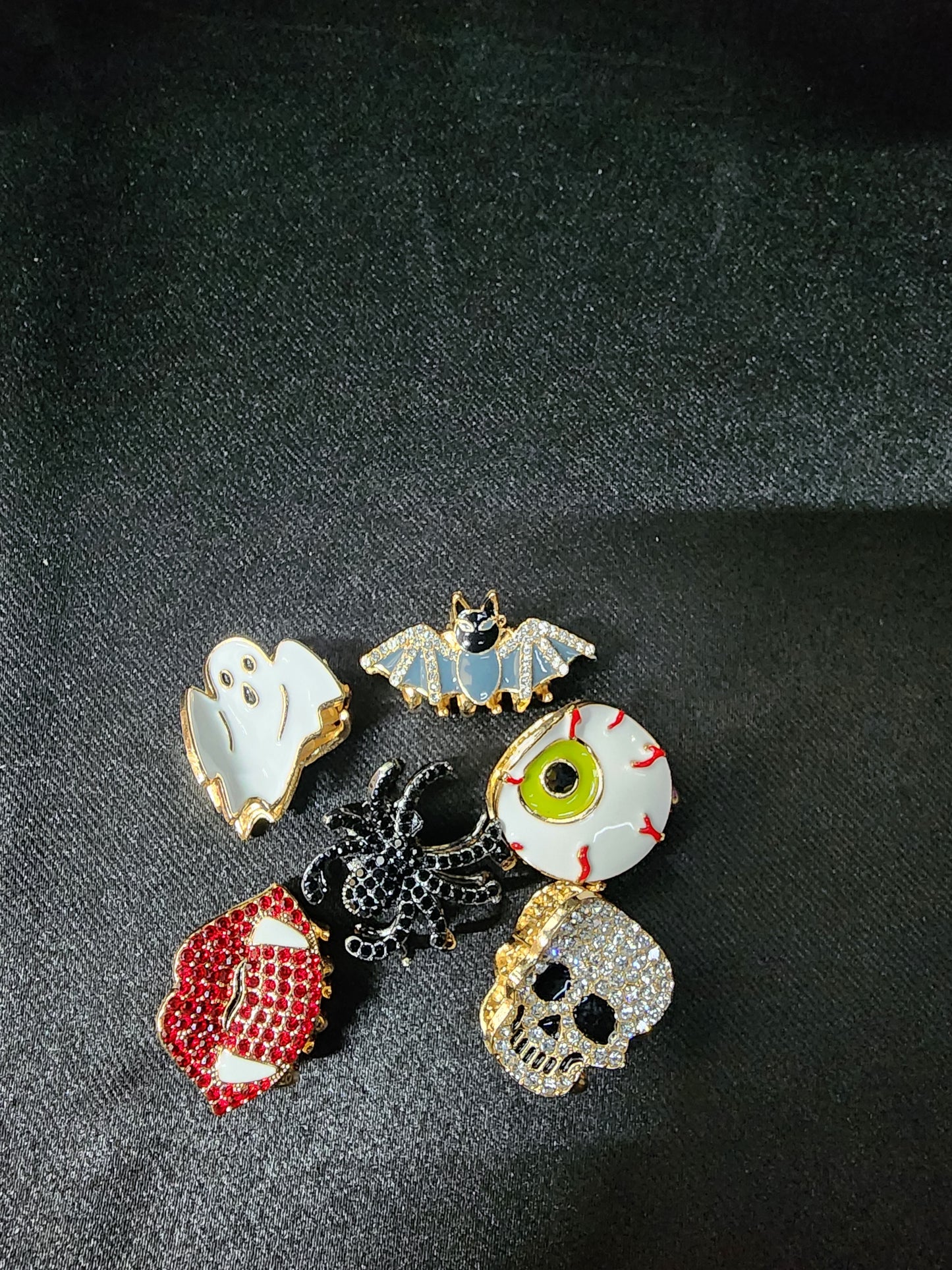 METAL Mini Halloween Hair Claw Clip Ghost, Black Cat, Pumpkin, Candy Corn, Witch hat, Boo