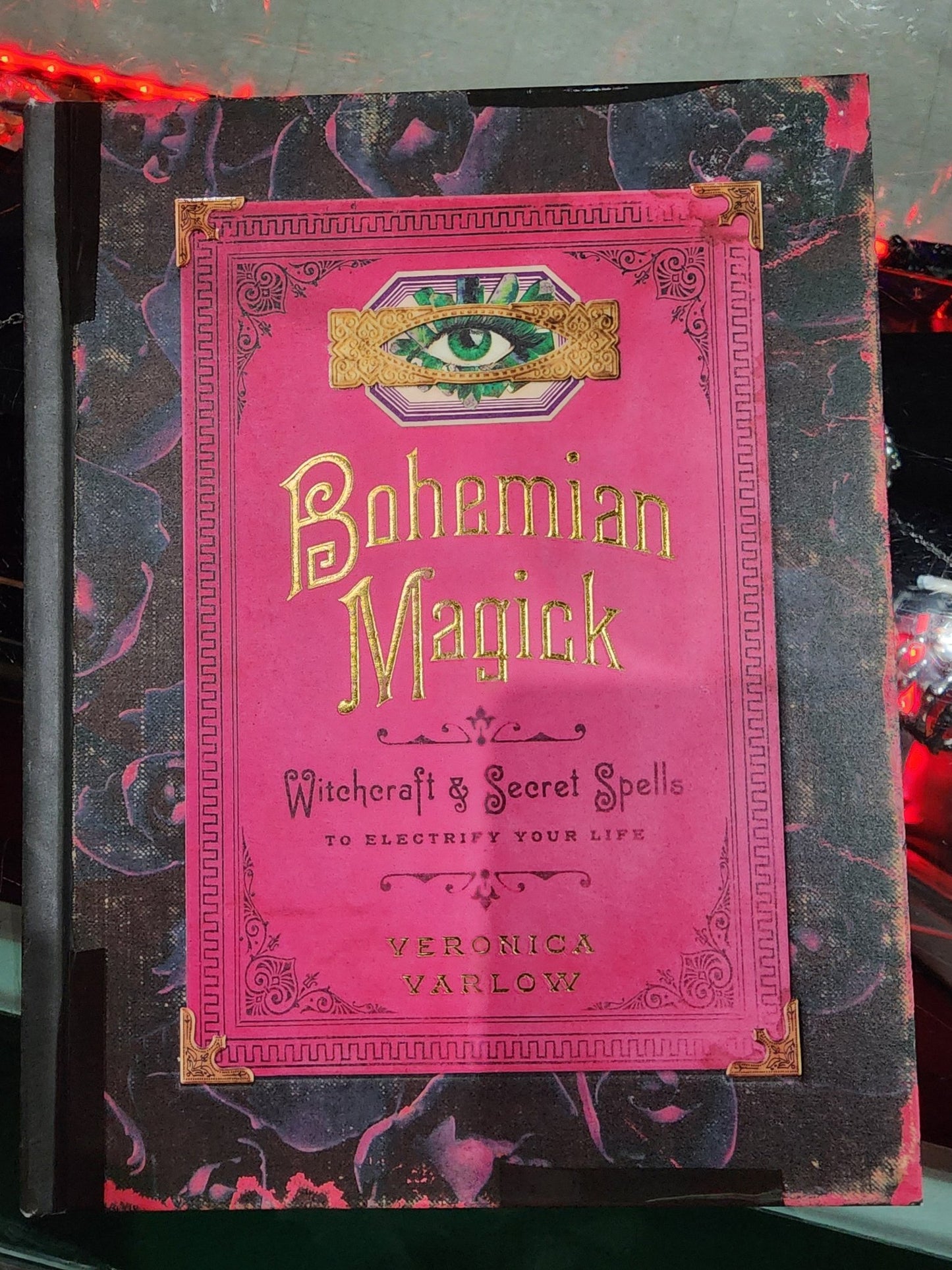 Super Saver Book Bundle 4 - Gothic & Alternative Gift - Haunted