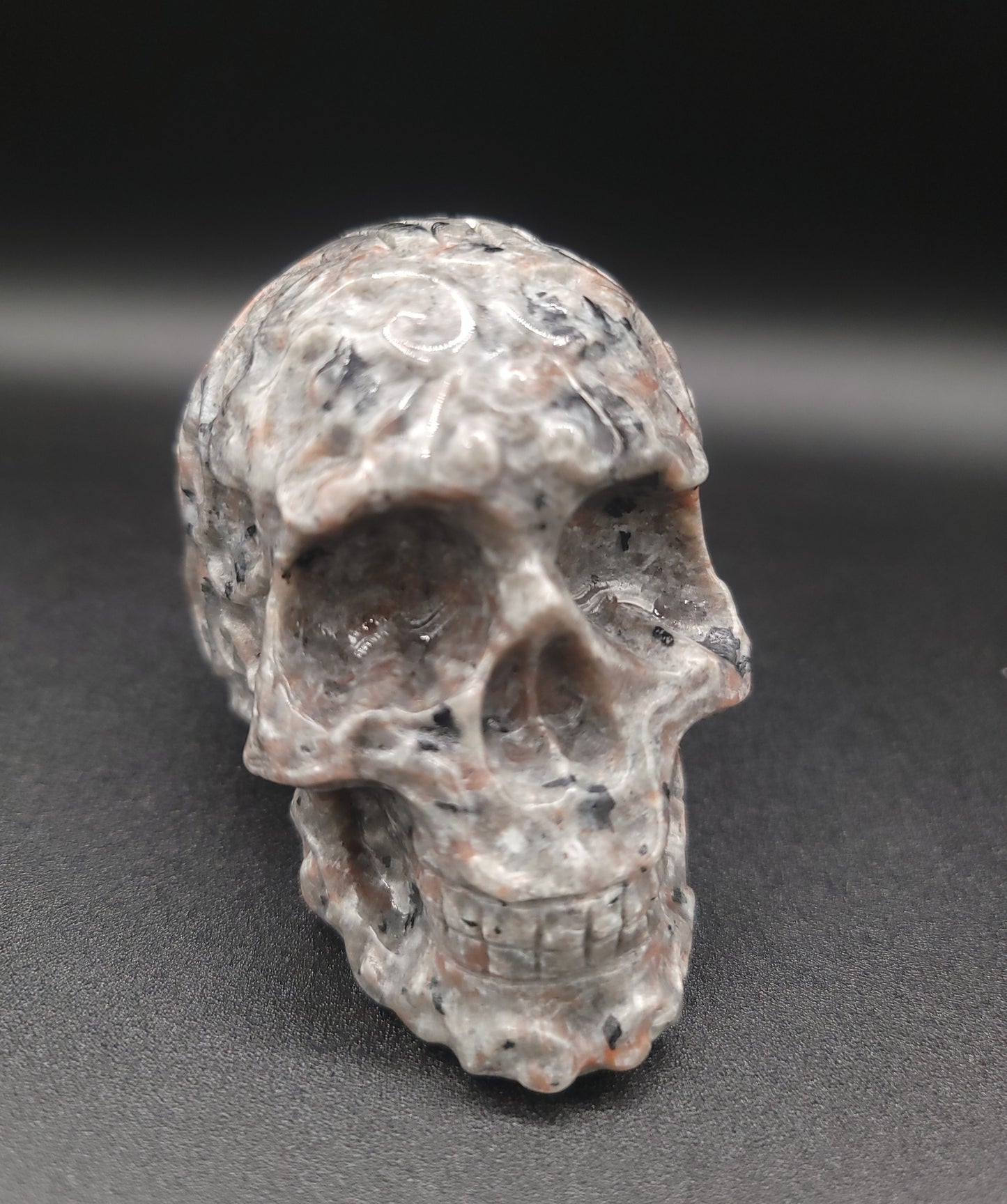 Glowing Yooperlite Crystal Skull