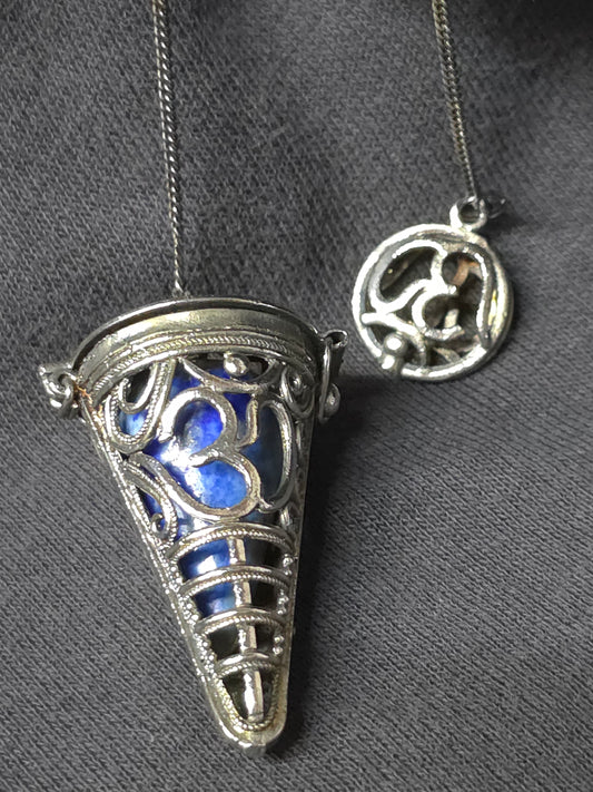 Vintage OM Pendulum with changeable real stones