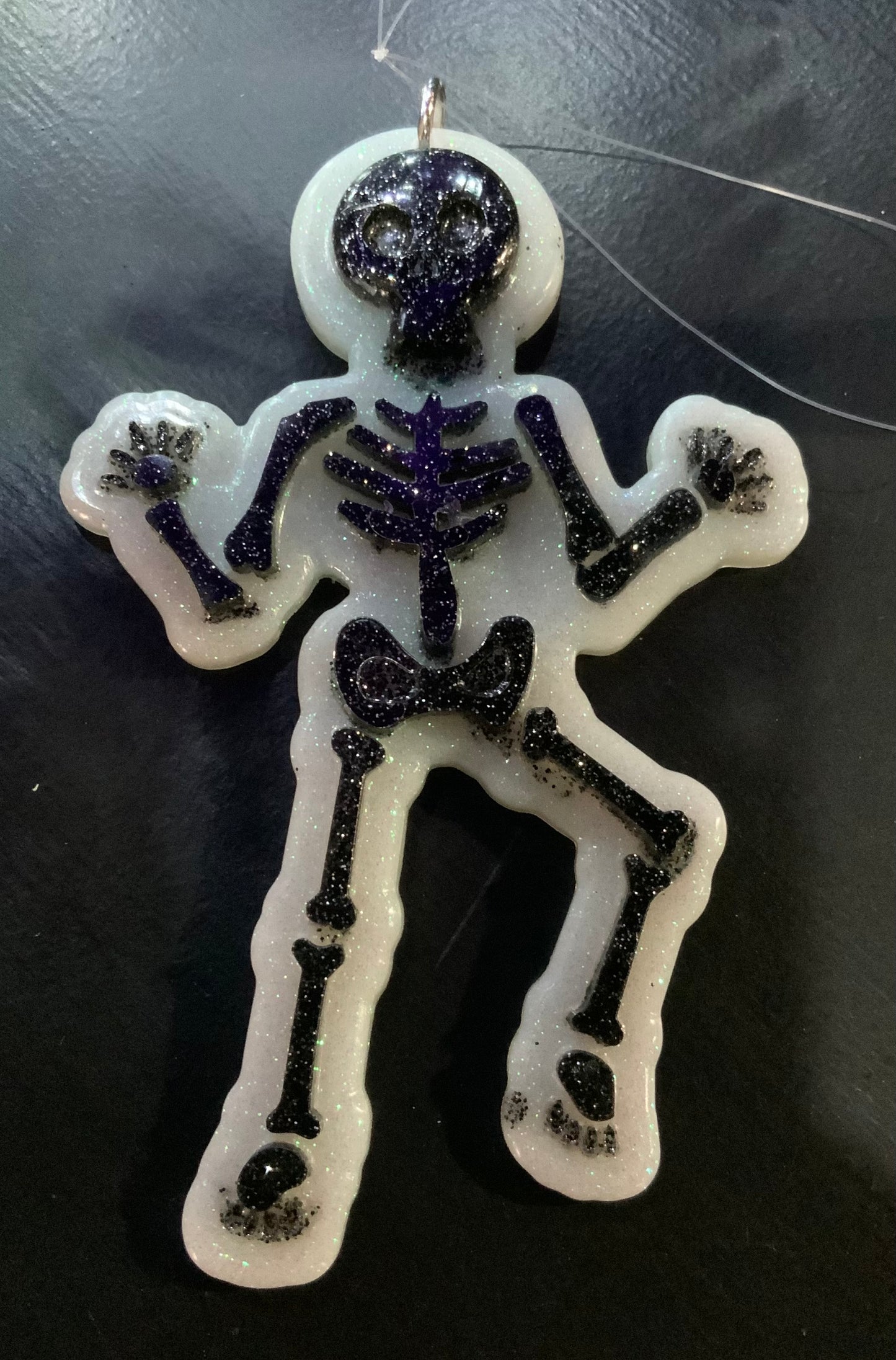 Glitter Skeleton ornament W/B