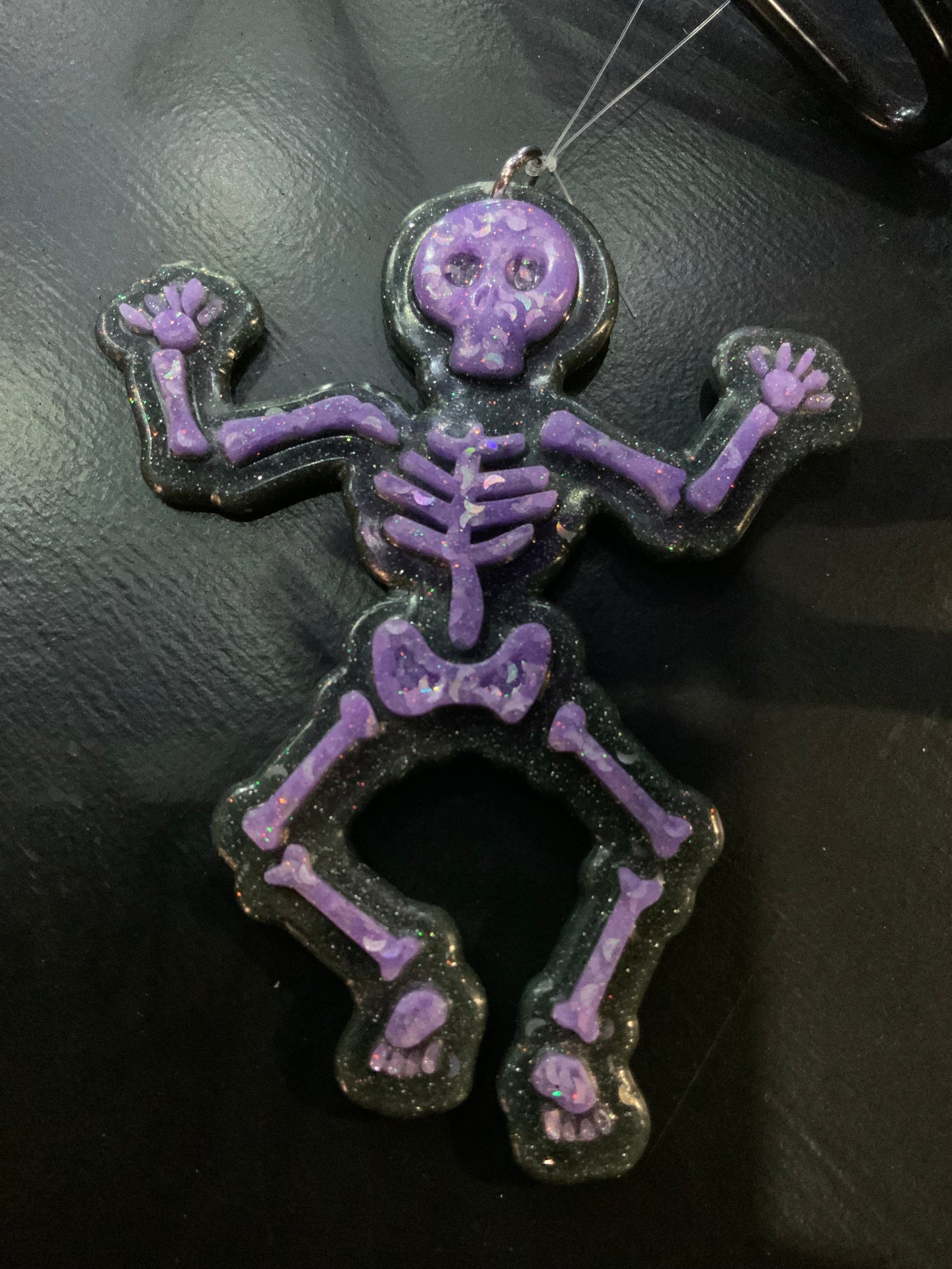 Glitter Skeleton ornament B/P