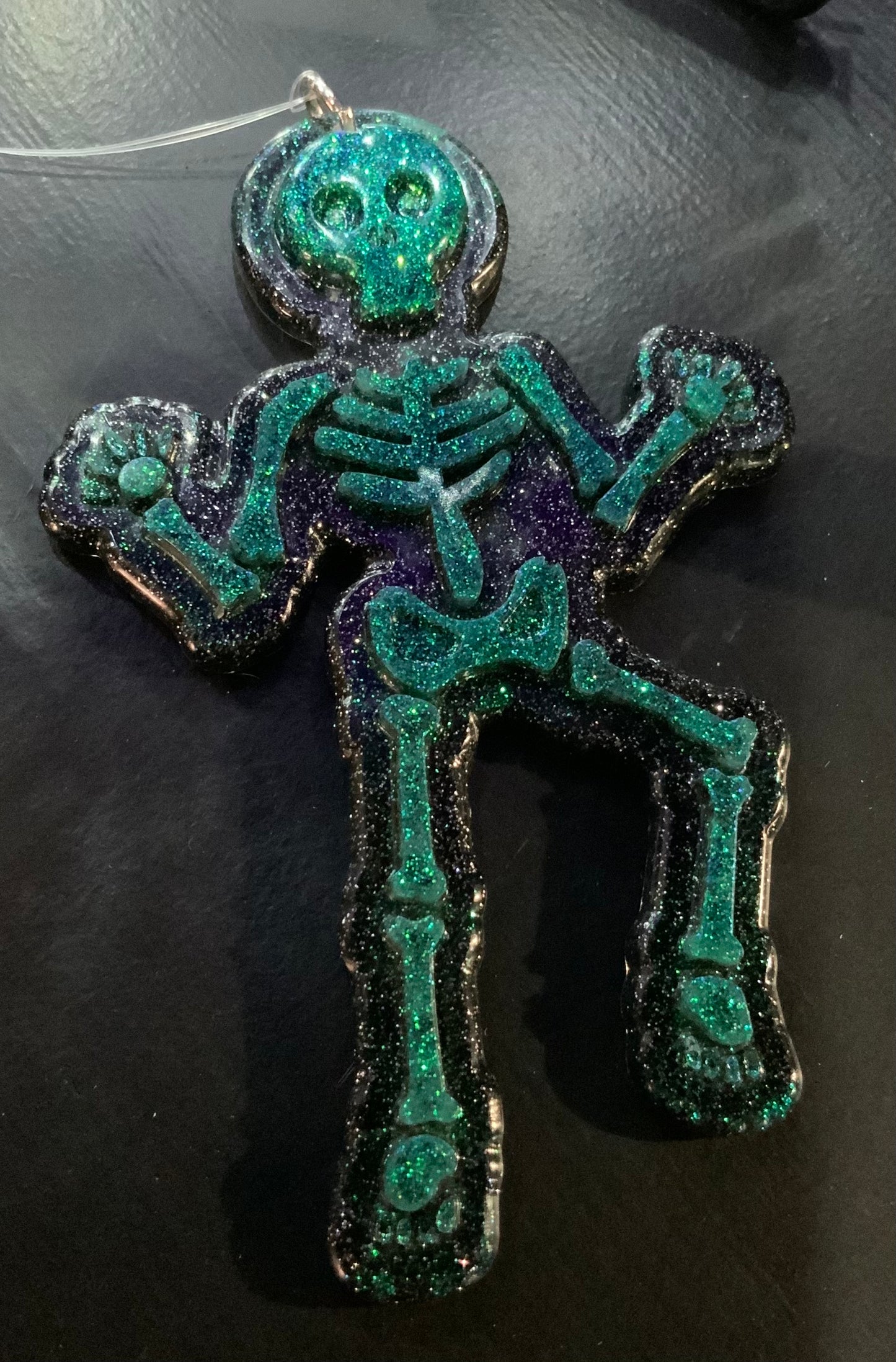 Glitter Skeleton ornament B/G