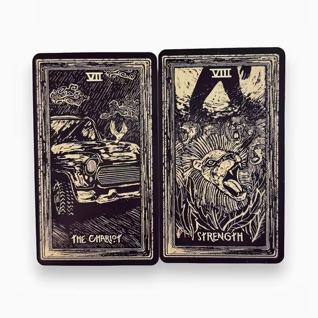 Wonderful Eyes Mystery Tarot Card Deck