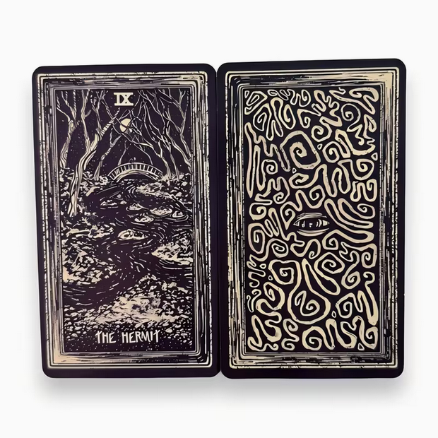 Wonderful Eyes Mystery Tarot Card Deck