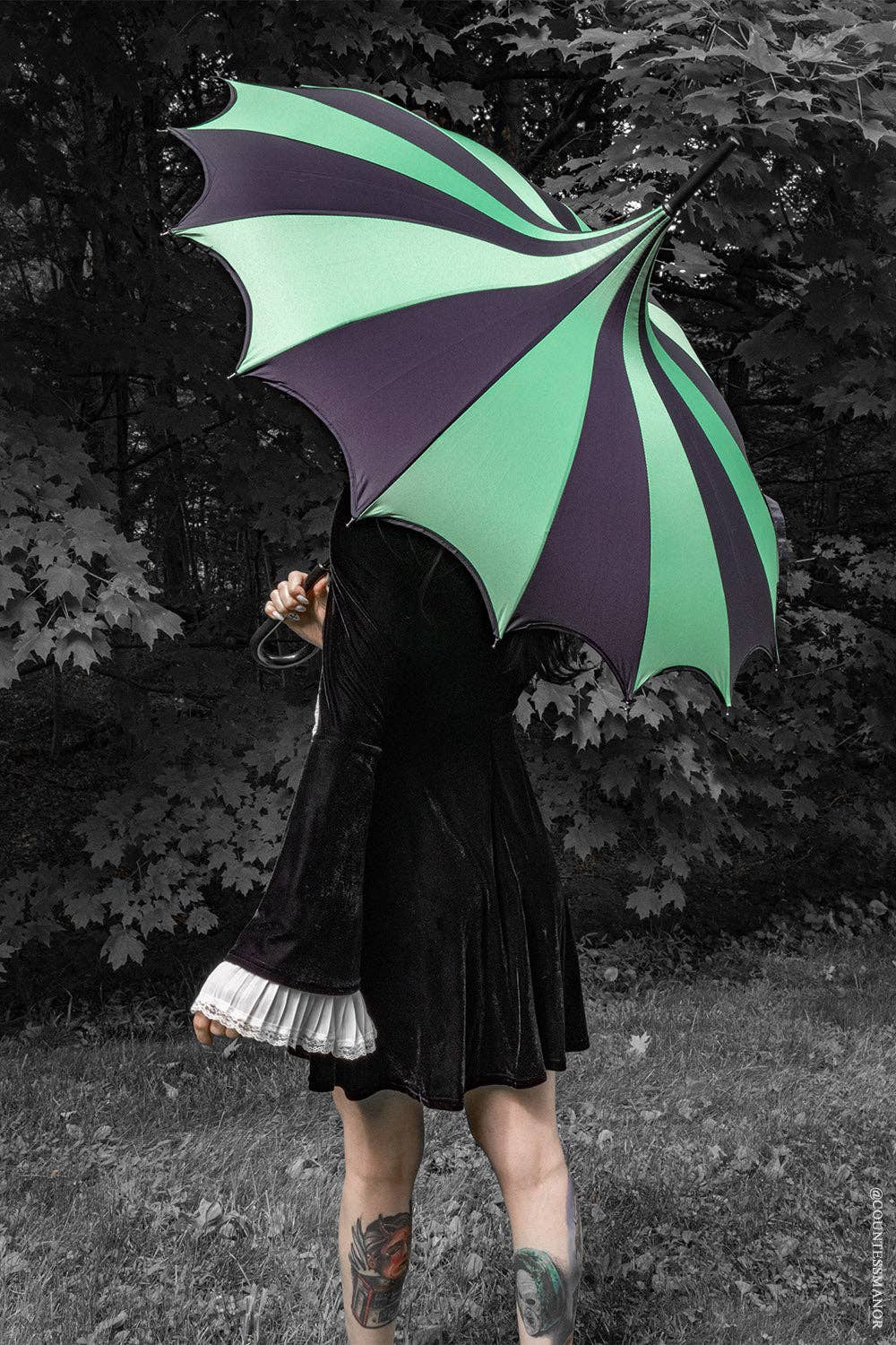 Batwing Pagoda Umbrella [BLACK/GREEN STRIPED] Accessories - Gothic & Alternative Gift - Haunted