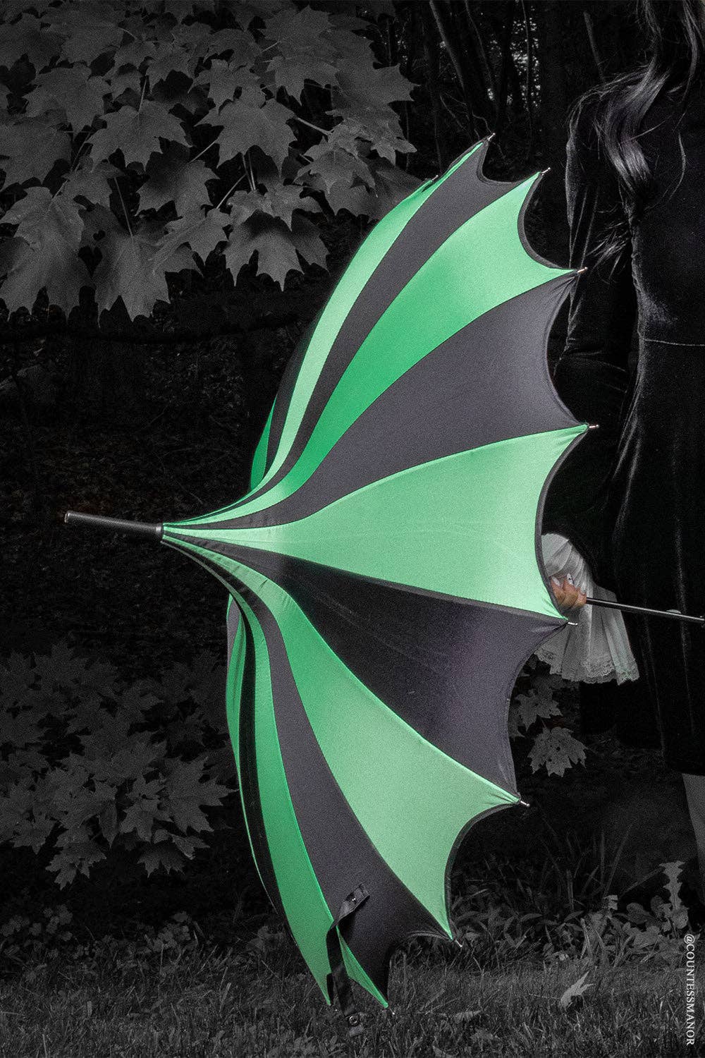 Batwing Pagoda Umbrella [BLACK/GREEN STRIPED] Accessories - Gothic & Alternative Gift - Haunted