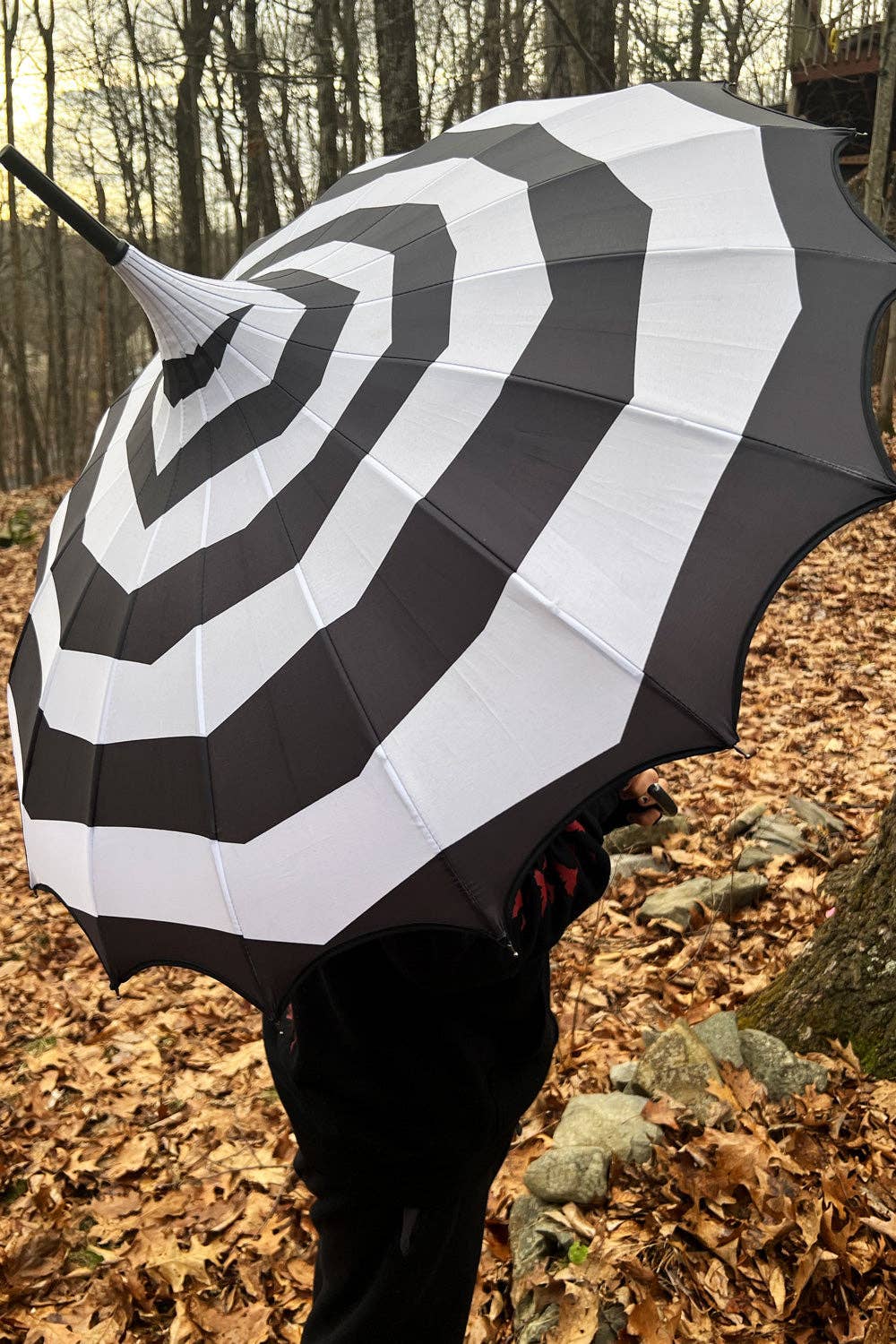 Batwing Pagoda Umbrella [SPOOKY SPIRAL] Accessories - Gothic & Alternative Gift - Haunted