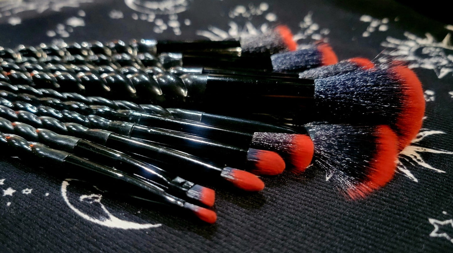 Blood Red Tipped Make Up Brushes Beauty - Gothic & Alternative Gift - Haunted