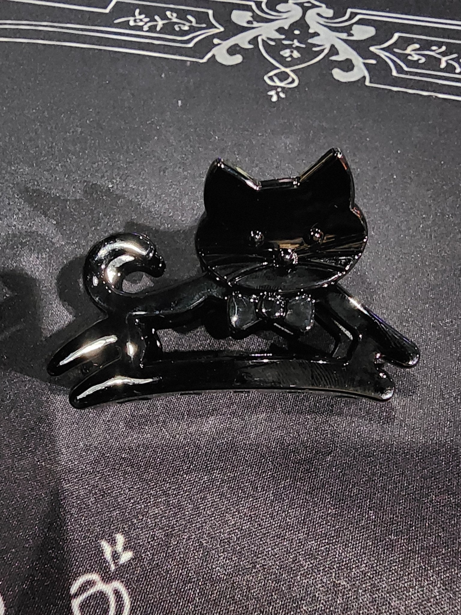 Cat Kitten Claw Hair Clip Accessories - Gothic & Alternative Gift - Haunted