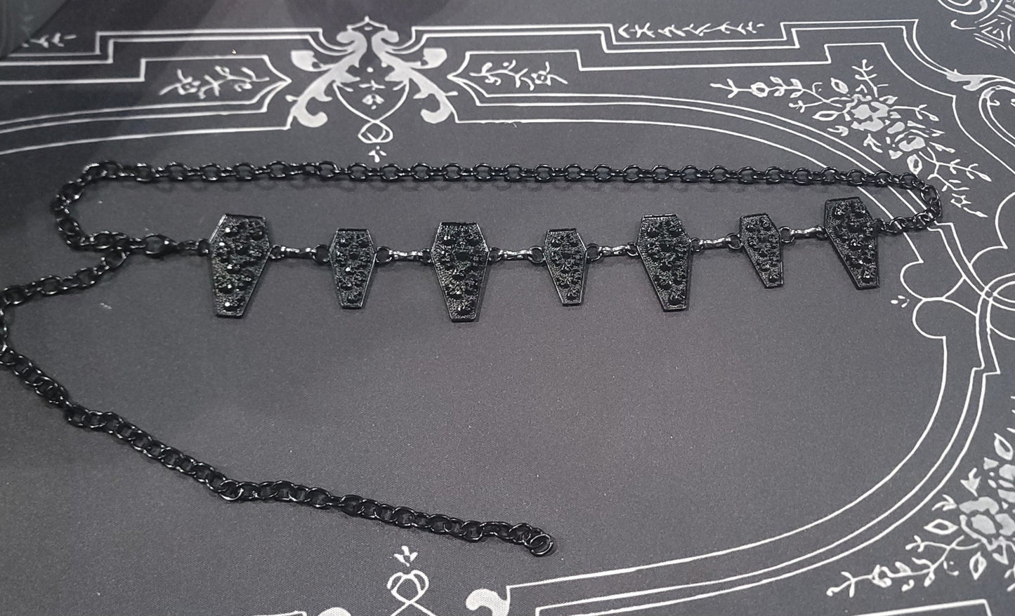 Coffin adjustable Hat chain - Gothic & Alternative Gift - Haunted