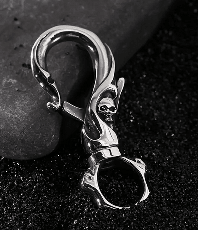 Dark and Gothic Skull Key Chain-Stainless Steel Jewelry - Gothic & Alternative Gift - Haunted