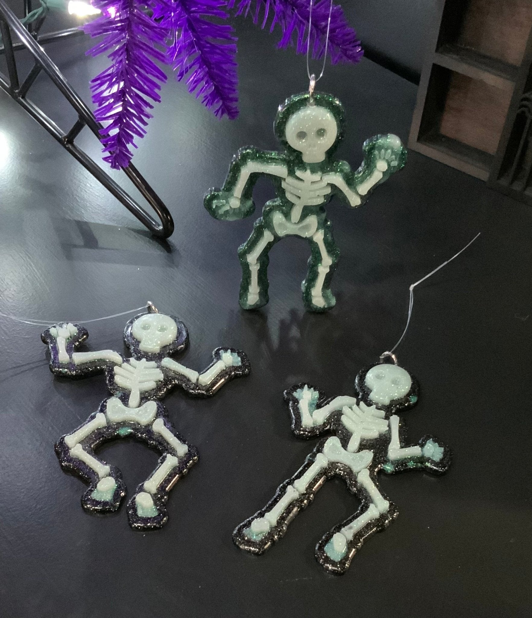Glitter Skeleton ornament B/W Ornaments - Gothic & Alternative Gift - Haunted