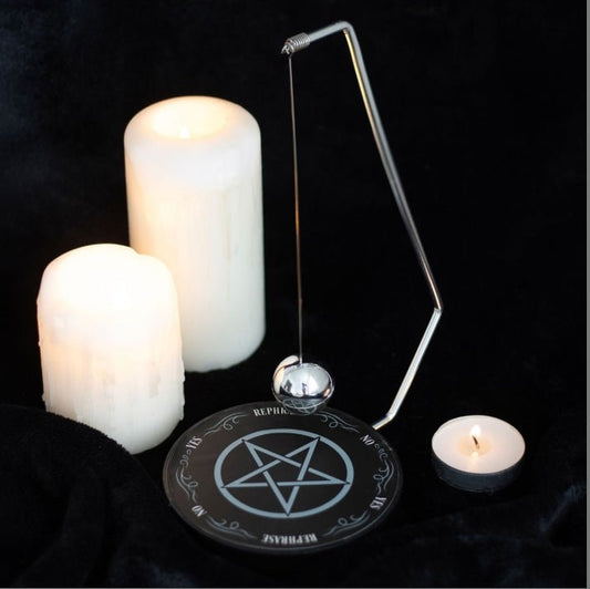 Gothic Pentagram pendulum decision maker Crystals - Gothic & Alternative Gift - Haunted