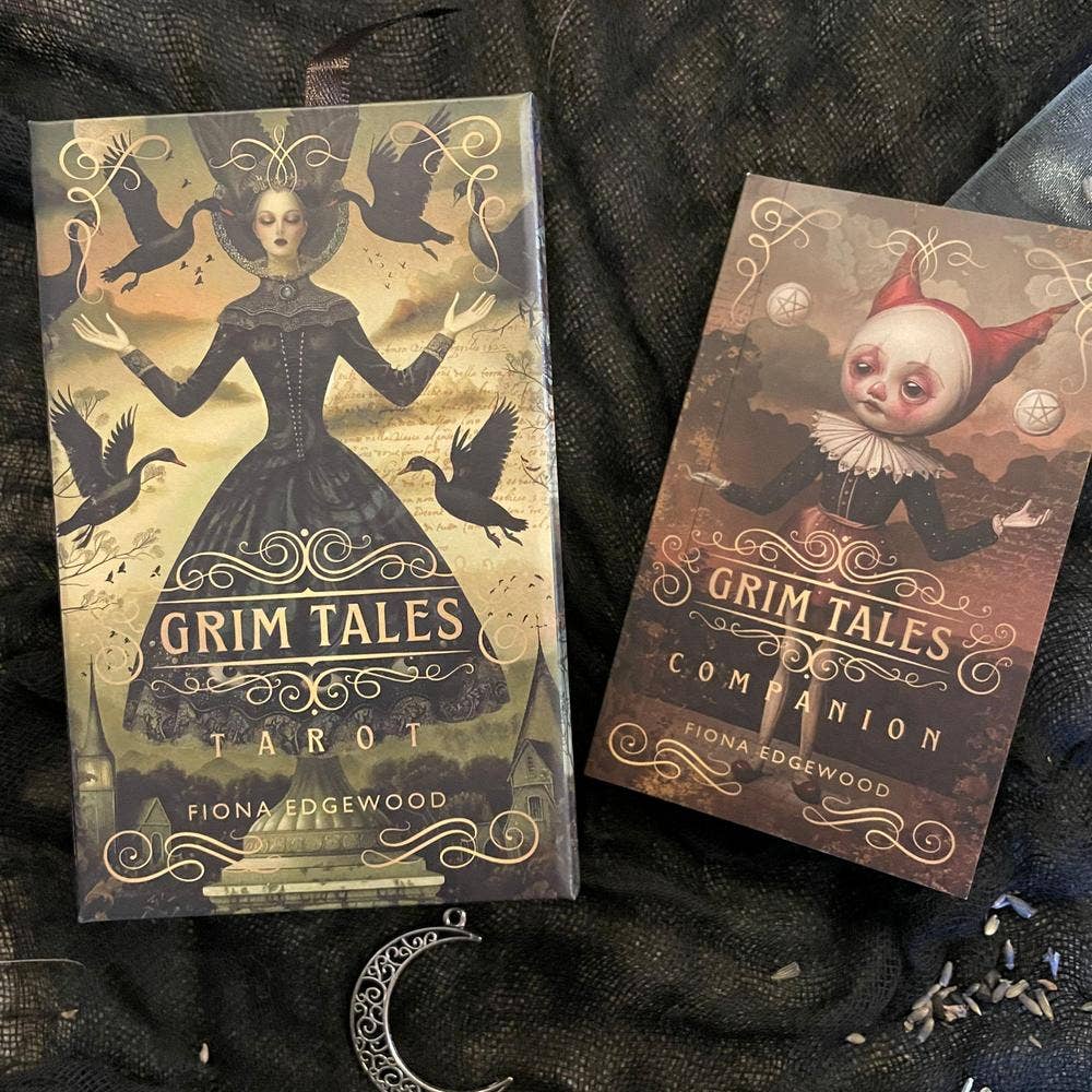 Grim Tales Tarot Kit: A Gothic Fairytale Tarot Card Deck Accessories - Gothic & Alternative Gift - Haunted