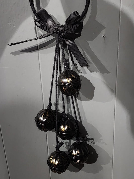 Halloween Jack-o-Lantern Pumpkin Bells-Wind Chime Home Decor - Gothic & Alternative Gift - Haunted