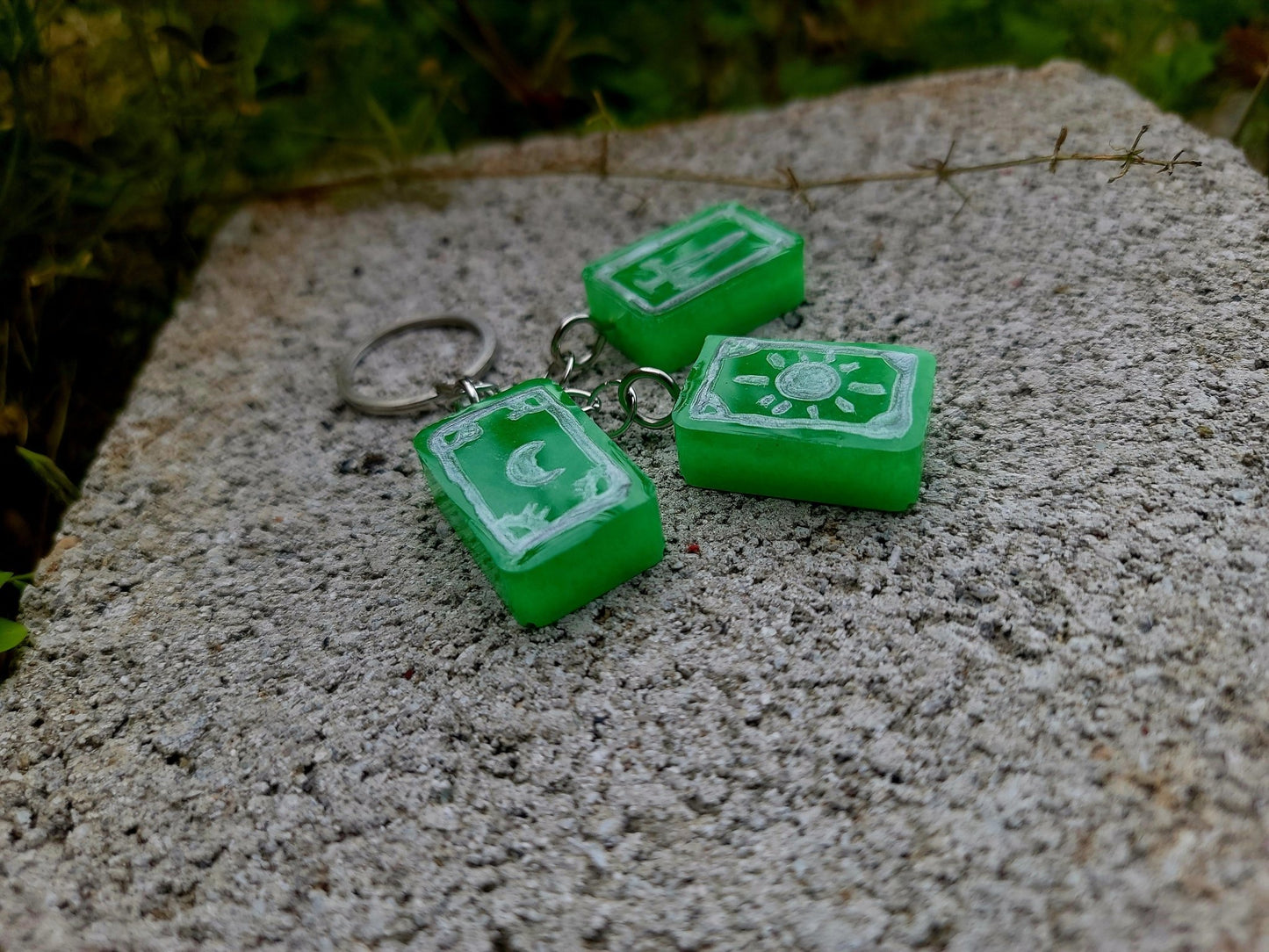 Handmade Tarot Keychain - Gothic & Alternative Gift - Haunted