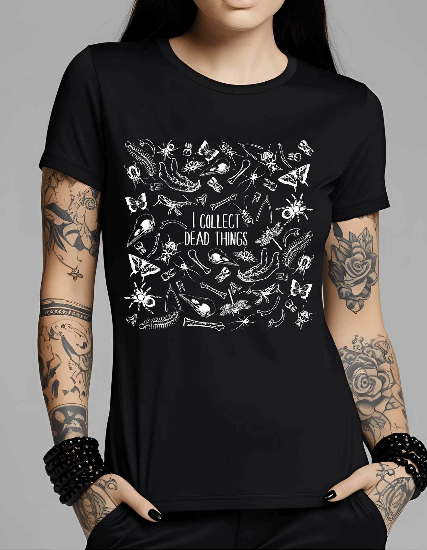 I Collect Dead Things Bug Lover Graphic Unisex T-Shirt Cotton Clothing - Gothic & Alternative Gift - Haunted