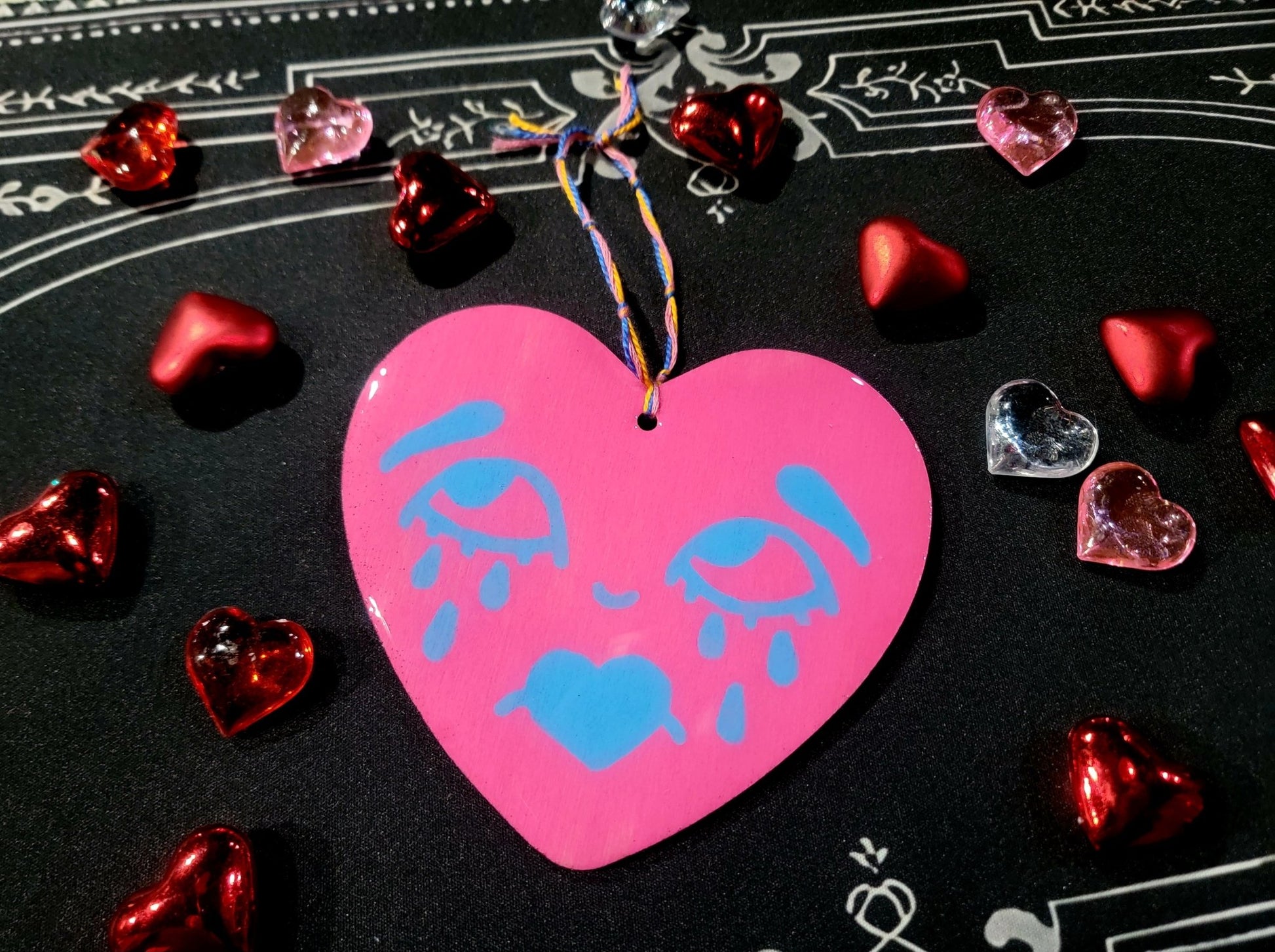 Lonely Heart Mini Wall Plaque wall hanging - Gothic & Alternative Gift - Haunted