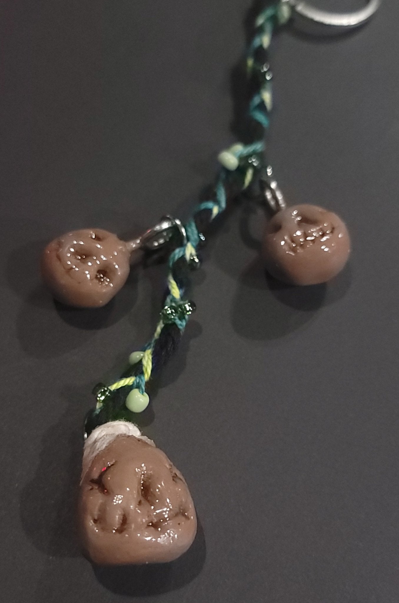 Mini shrunken head keychain v2 Jewelry - Gothic & Alternative Gift - Haunted