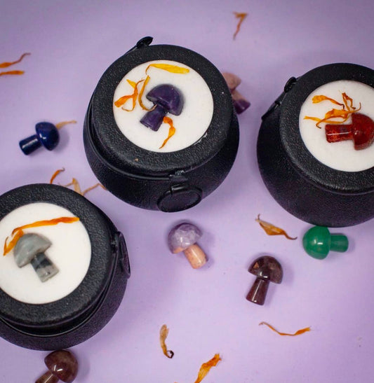 MUSHROOM GREEN WITCH SPELL Crystal Cauldron Bath Bomb Candles - Gothic & Alternative Gift - Haunted