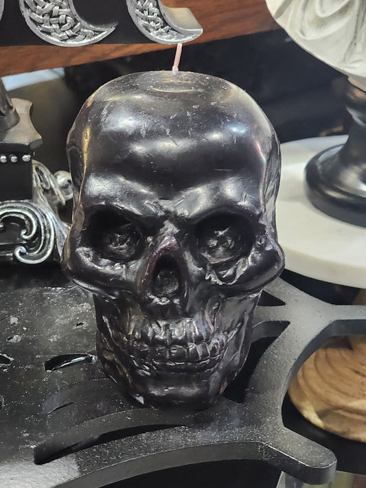 Black Skull bleeding candle