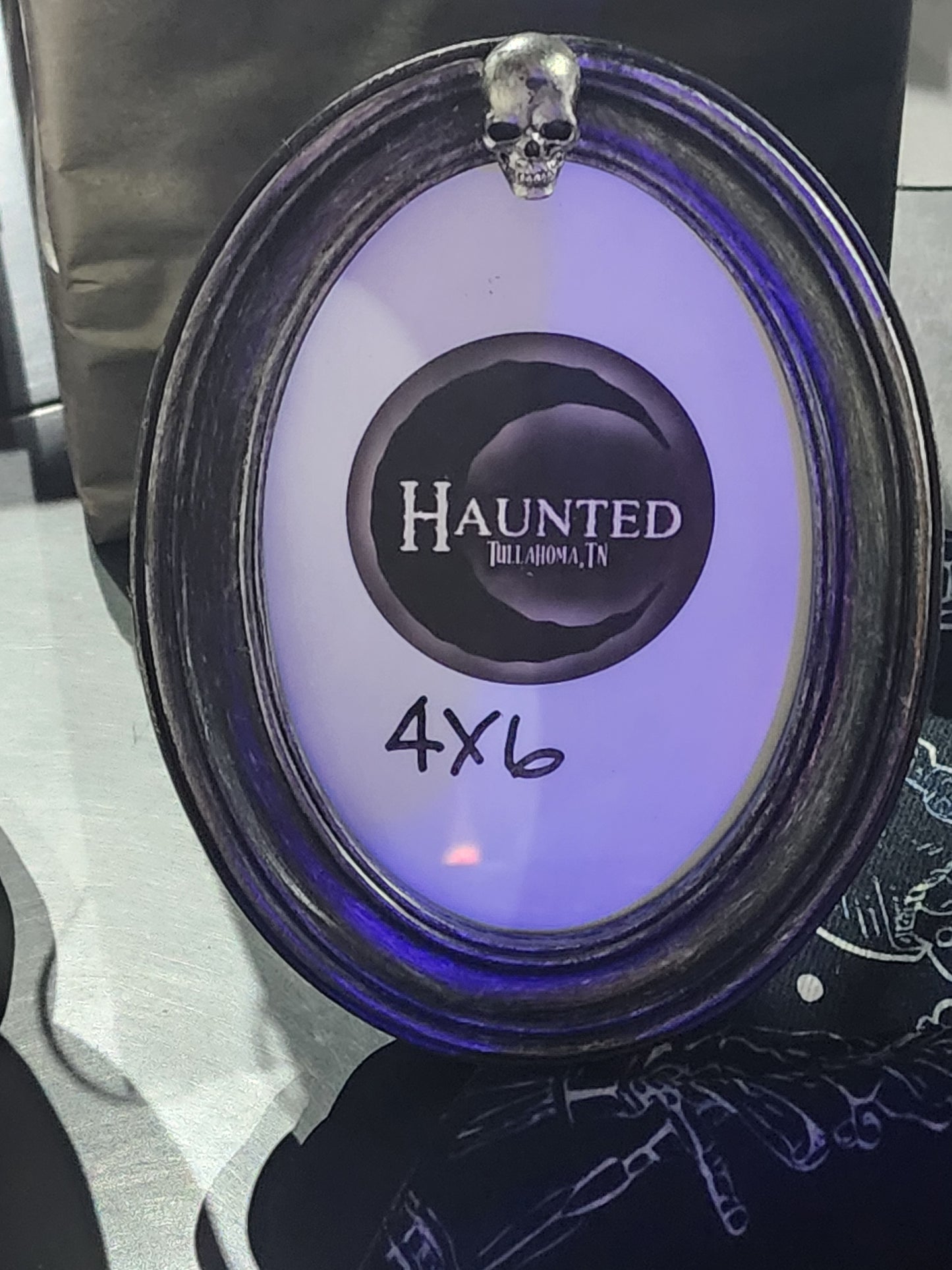 Black Distressed Skull Oval Picture Frame