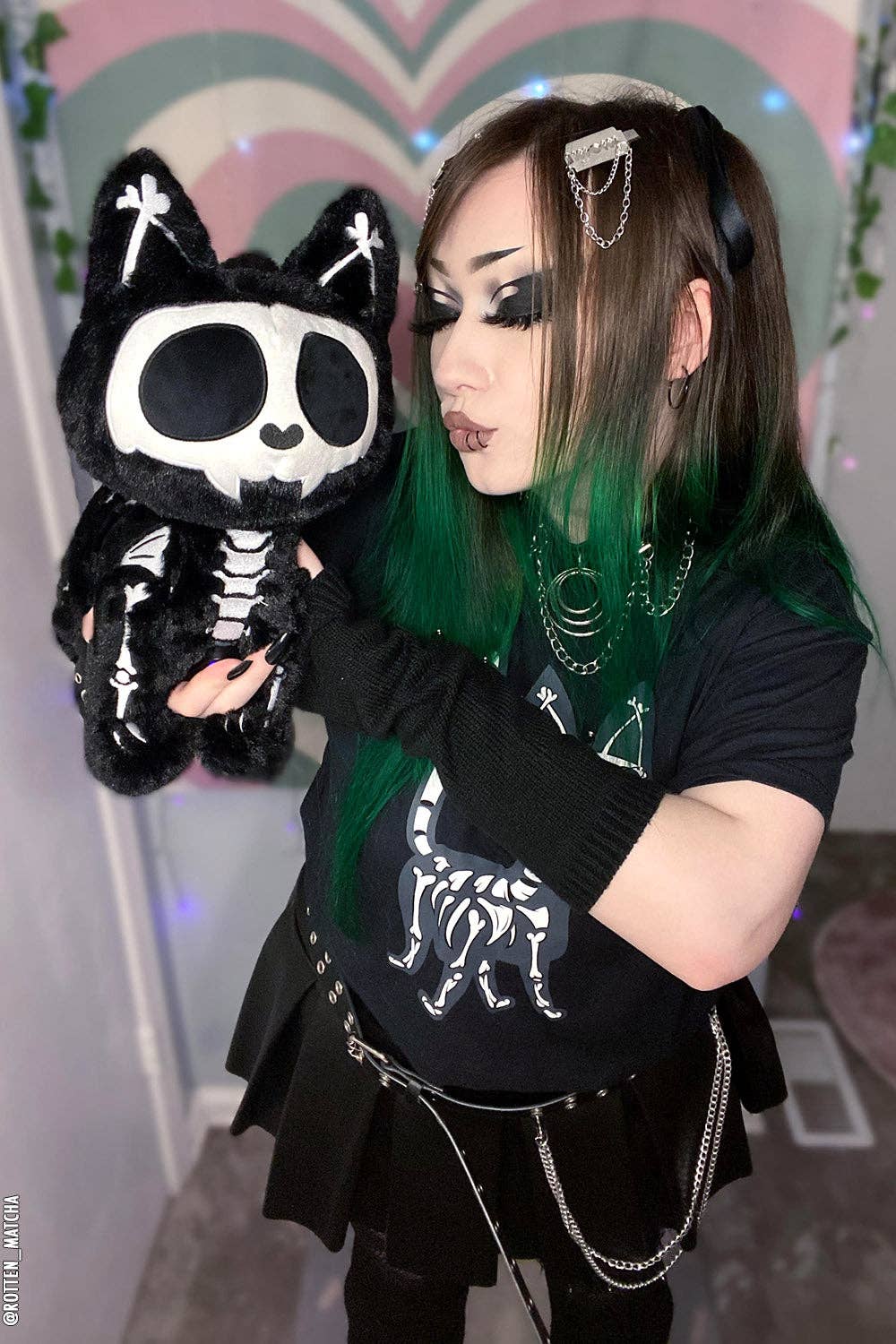 Skelekitty Cat Kitten Skeleton Plush Toy [Deluxe] Holiday Creepmas Gothmas Christmas Spooky Gift Stuffed Animals - Gothic & Alternative Gift - Haunted