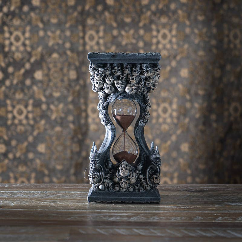 Skulls Sands of Death Timer Hour Glass Sand Timer Statue Home Decor - Gothic & Alternative Gift - Haunted