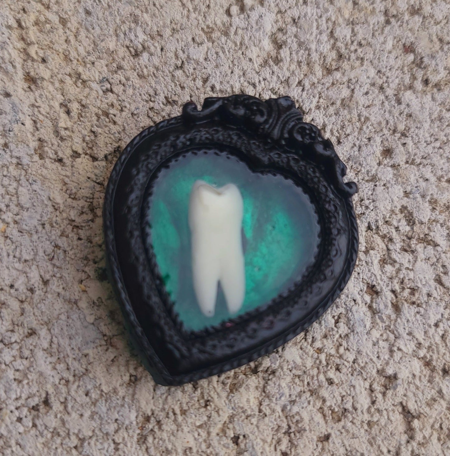 The Forsaken Tooth Pendant-Handmade Jewelry - Gothic & Alternative Gift - Haunted