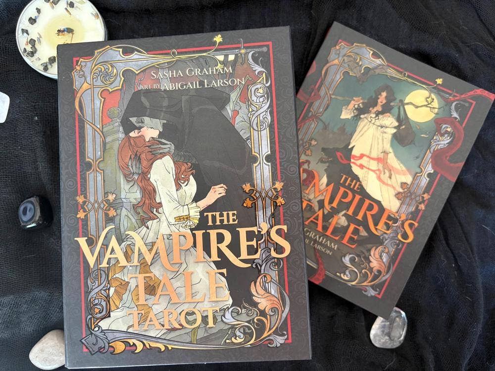 The Vampire's Tale Tarot Kit – 78 Cards & Gothic Guidebook Tarot Decks - Gothic & Alternative Gift - Haunted