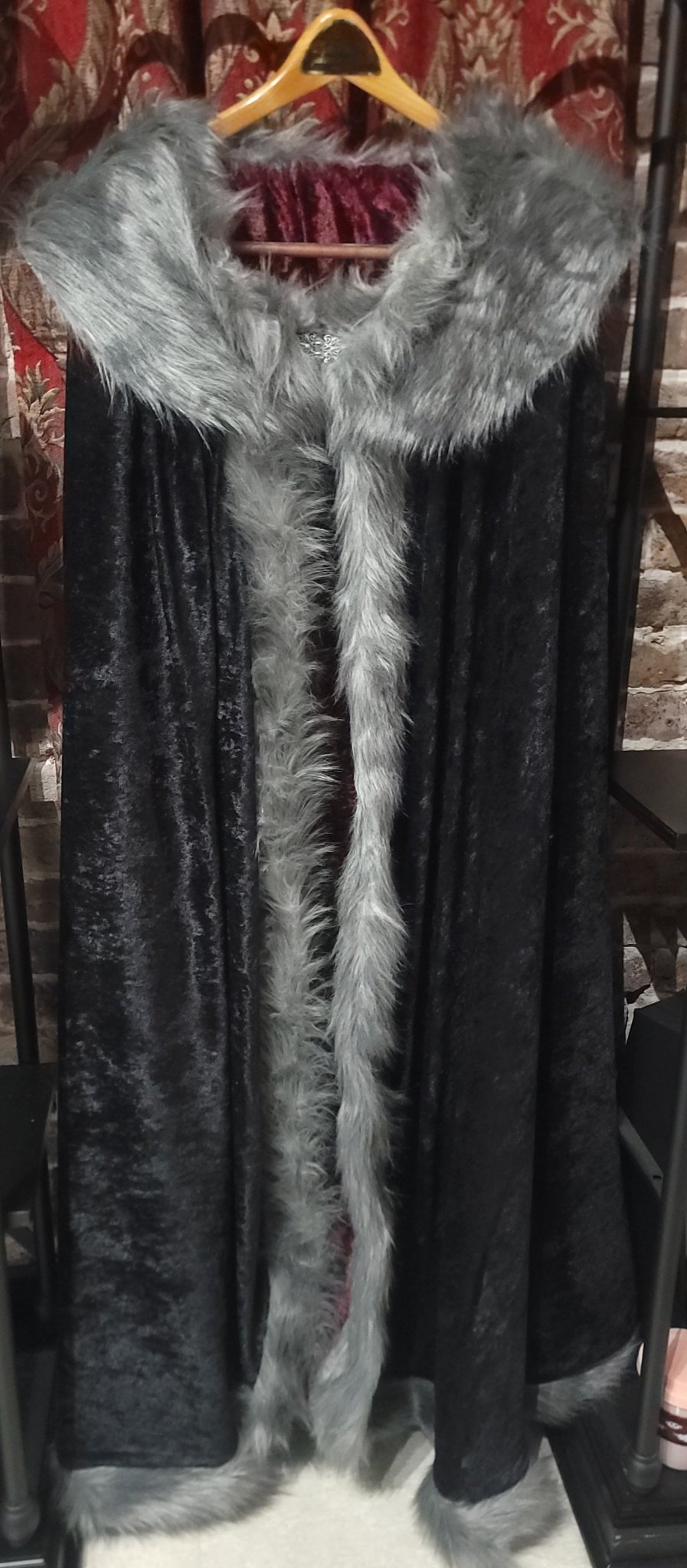 Viking Cloak with Fur Mantle & Medieval Renfest Cape Costumes - Gothic & Alternative Gift - Haunted