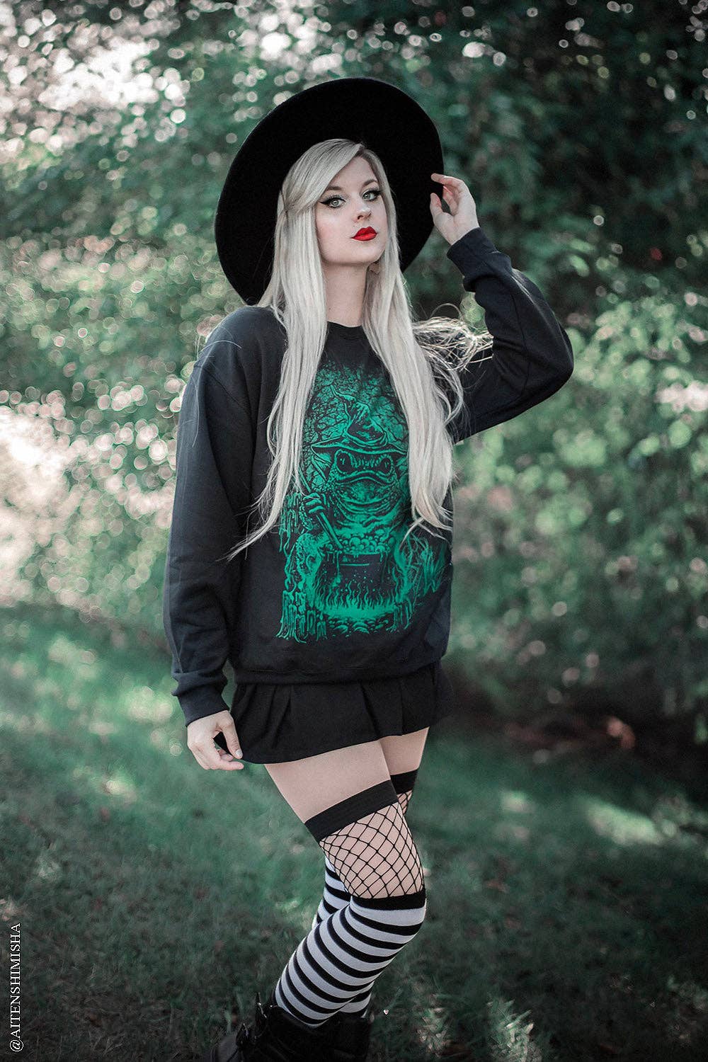 White Garter Thigh High Socks Goth Victorian Cosplay Clothing Accessories - Gothic & Alternative Gift - Haunted